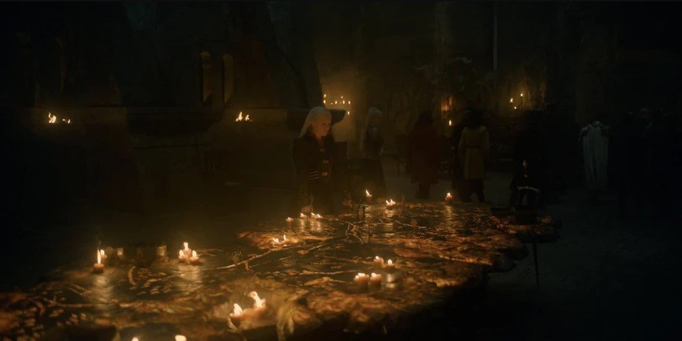 Team Black divided season 3 — Rhaenyra Targaryen alone at the Black Council table in House of the Dragon, HBO
